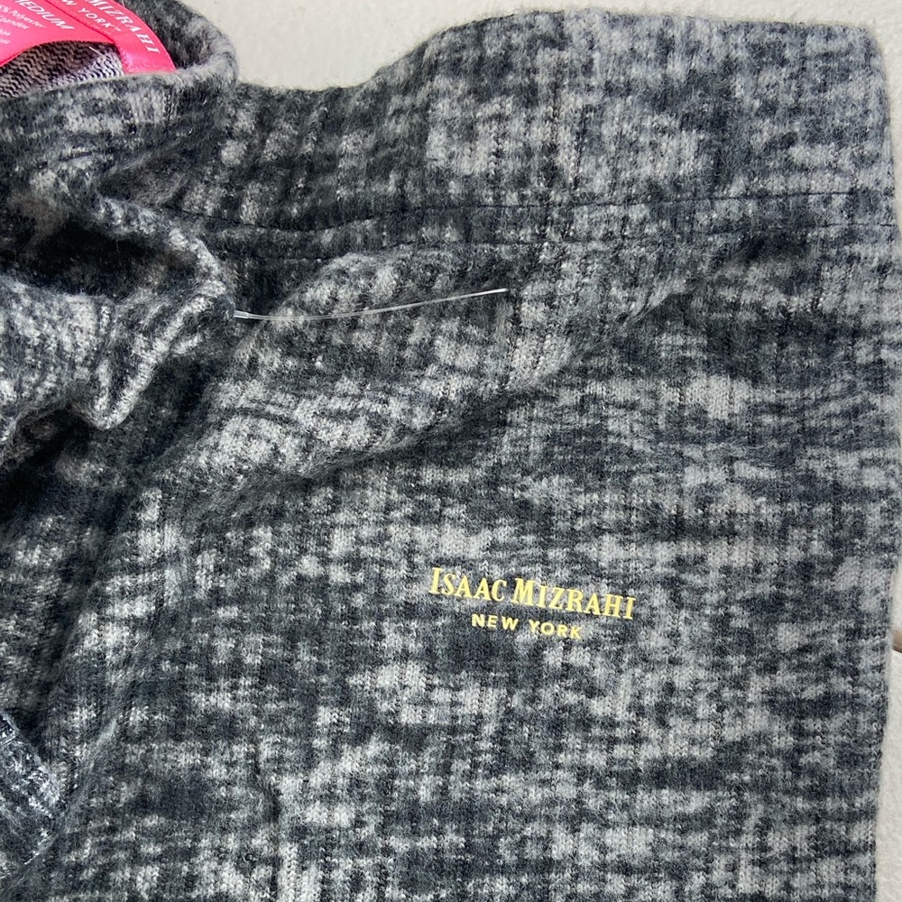 NWT Isaac Mizrahi Lounge pajamas set grey black pants and short sleeve top - Picture 9 of 16